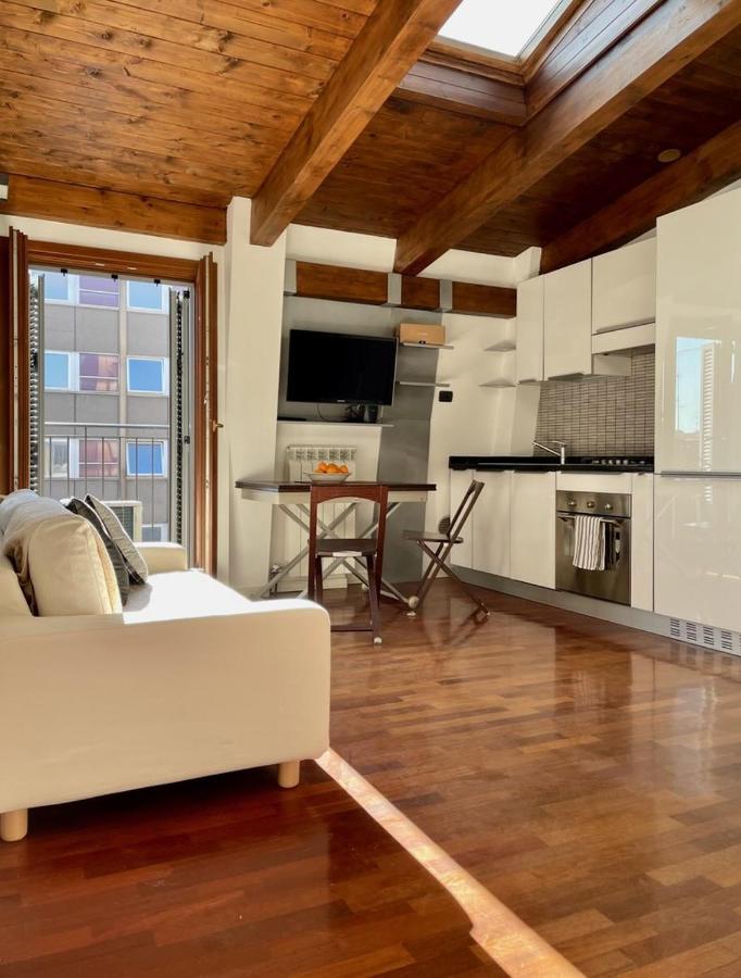 Porta Venezia-Cozy Apartment Мілан Екстер'єр фото